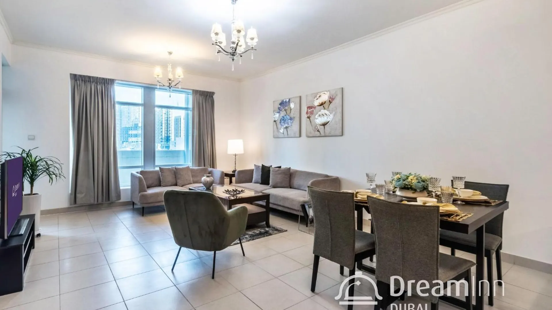 Dreaminn-1Br Burj Views Apt With Balcony & Sofa Bed Dubaï Appartement
